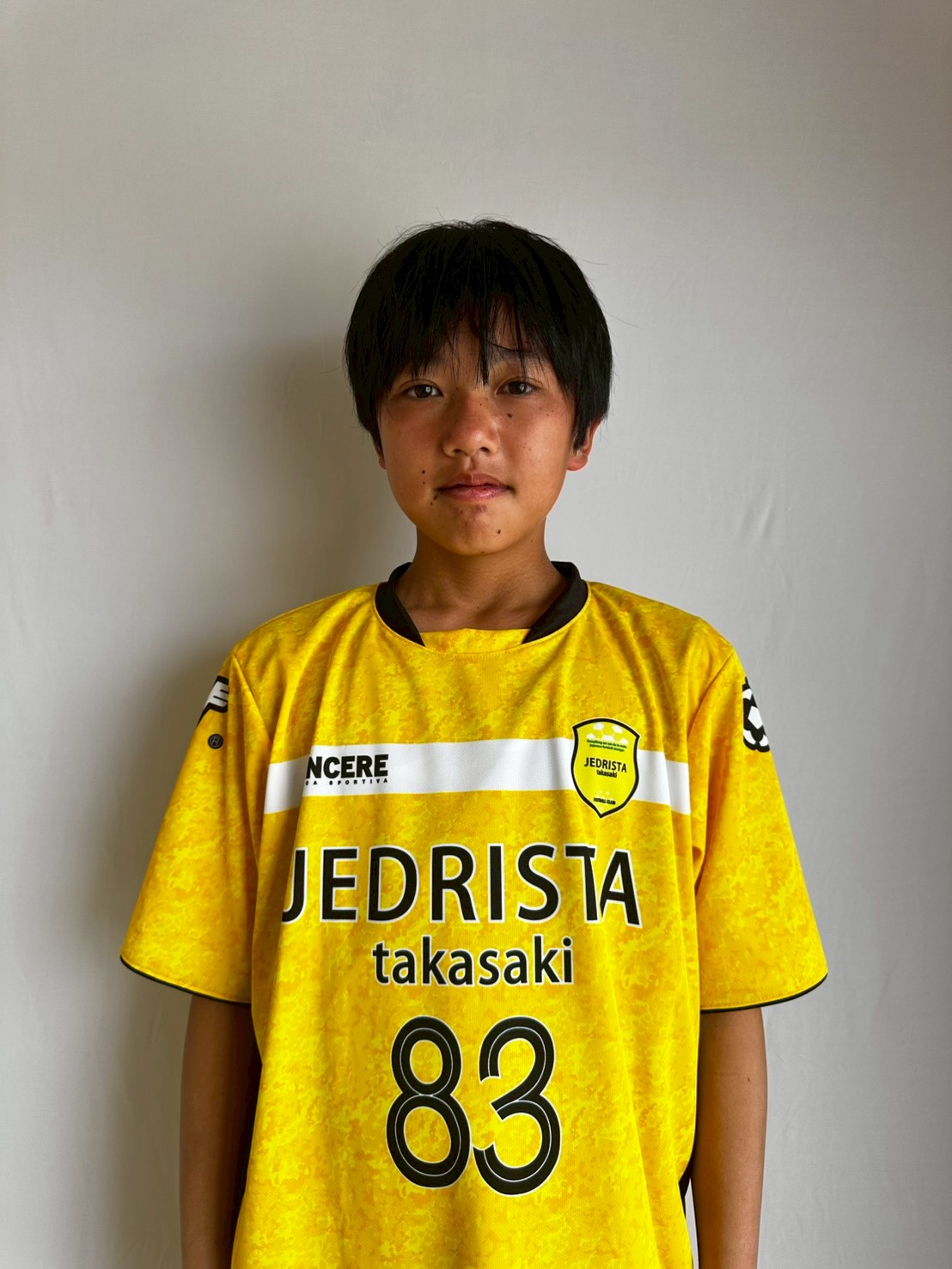 山根 航佑